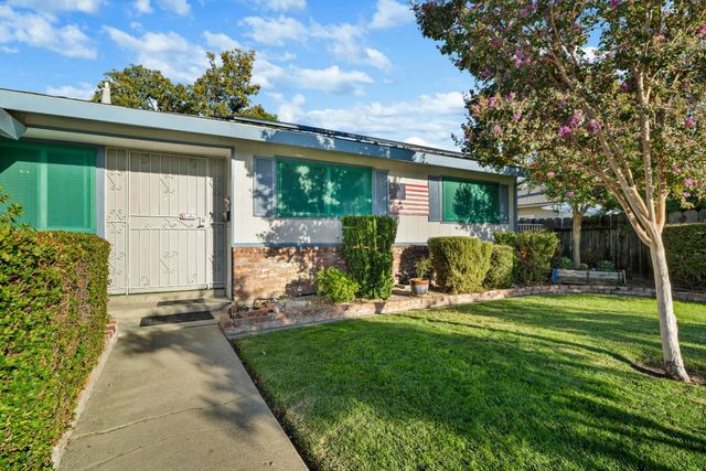 8410 Melrose Dr, Stockton, CA 95210
