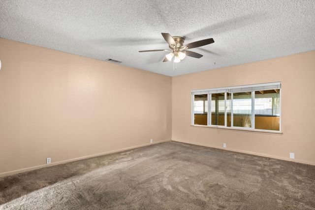 8410 Melrose Dr, Stockton, CA 95210