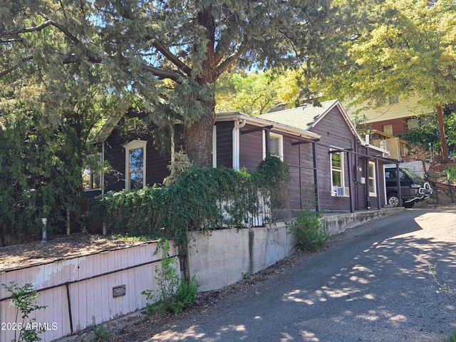 420B Tombstone Canyon, Bisbee, AZ 85603