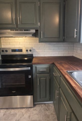 615 Estes St, Smithville, TN 37166