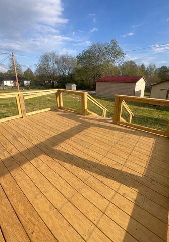 615 Estes St, Smithville, TN 37166