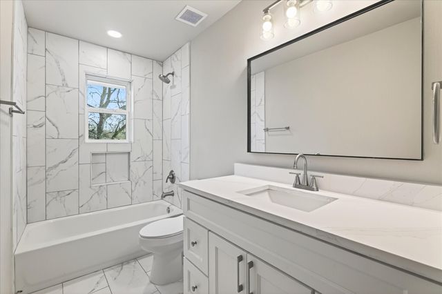 908 N 8th Street, Sanger, TX 76266