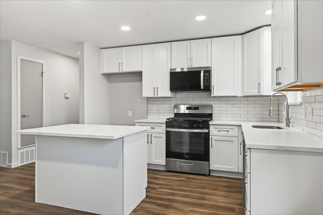 908 N 8th Street, Sanger, TX 76266