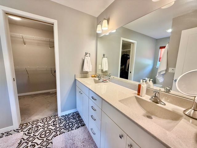 4983 Preston Lane, Iowa City, IA 52246
