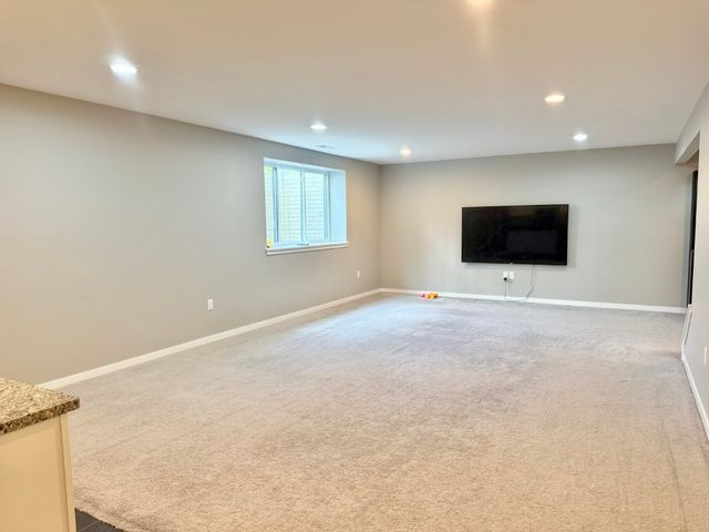 4983 Preston Lane, Iowa City, IA 52246
