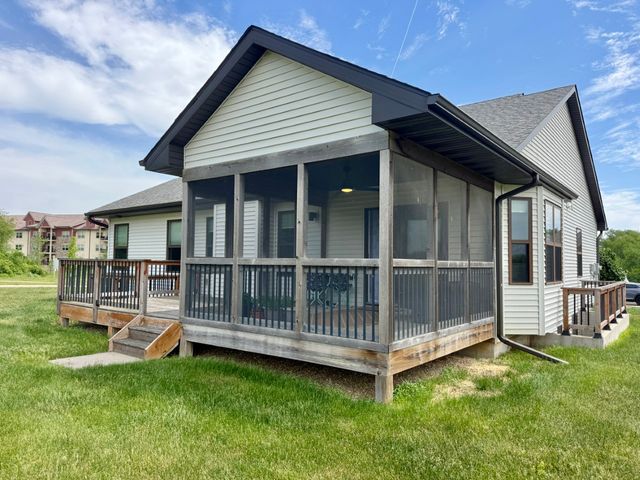 4983 Preston Lane, Iowa City, IA 52246