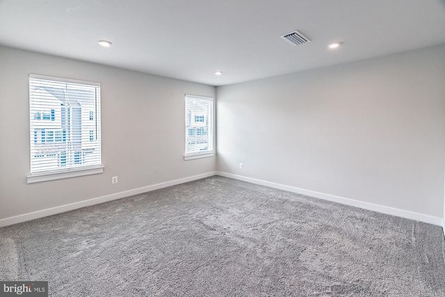311 PINE VIEW DR, Newark, DE 19702