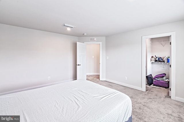 311 PINE VIEW DR, Newark, DE 19702