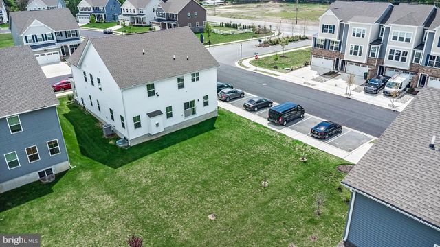311 PINE VIEW DR, Newark, DE 19702