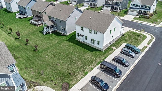 311 PINE VIEW DR, Newark, DE 19702