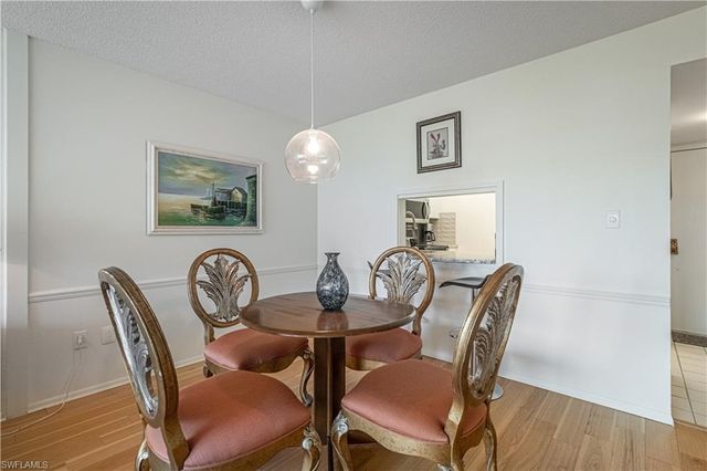 1828 Pine Valley DR # 201, Fort Myers, FL 33907