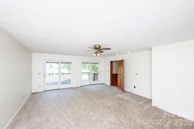 15722 Rhinehill Road, Charlotte, NC 28278