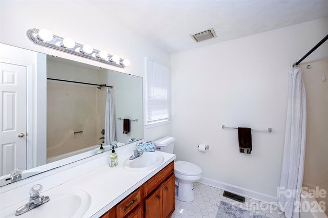 15722 Rhinehill Road, Charlotte, NC 28278
