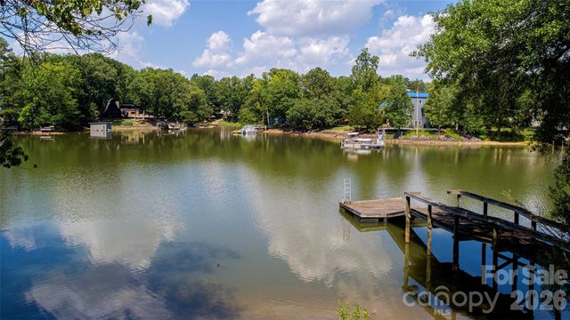15722 Rhinehill Road, Charlotte, NC 28278