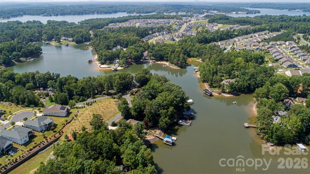 15722 Rhinehill Road, Charlotte, NC 28278