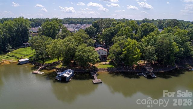 15722 Rhinehill Road, Charlotte, NC 28278