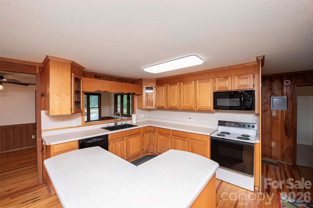 15722 Rhinehill Road, Charlotte, NC 28278