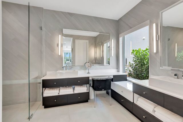 4114 NW Briarcliff Circle, Boca Raton, FL 33496