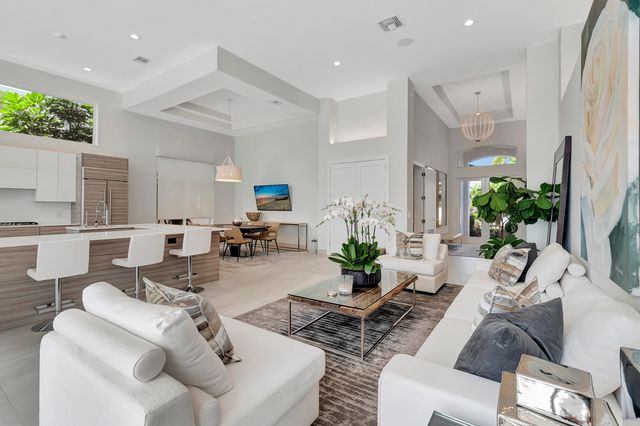 4114 NW Briarcliff Circle, Boca Raton, FL 33496