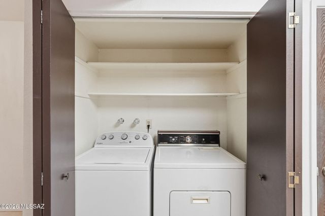 282 E Ponderosa Street, Tucson, AZ 85705