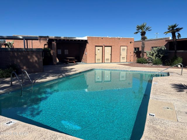 282 E Ponderosa Street, Tucson, AZ 85705