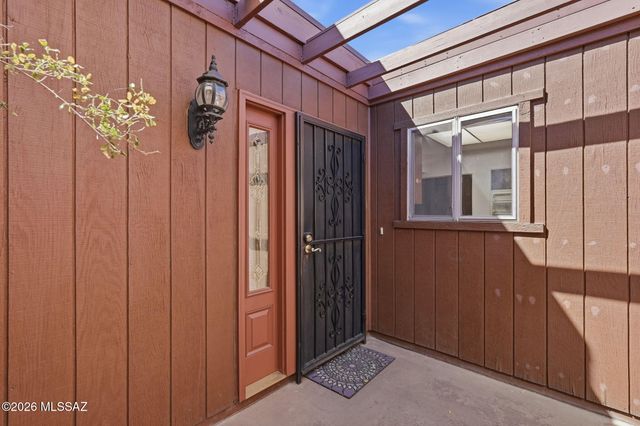 282 E Ponderosa Street, Tucson, AZ 85705