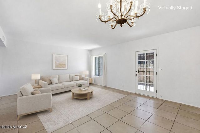 282 E Ponderosa Street, Tucson, AZ 85705