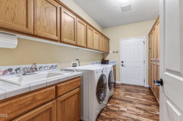 159 Princeville Drive, Eagle Point, OR 97524