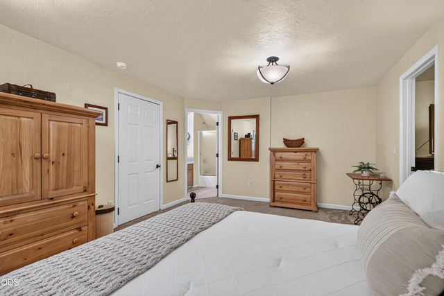 159 Princeville Drive, Eagle Point, OR 97524