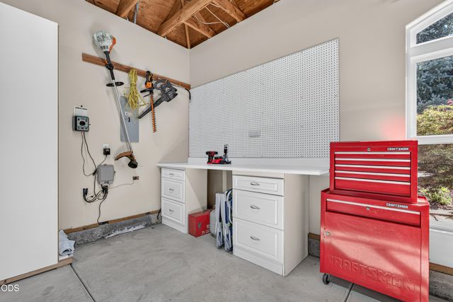 159 Princeville Drive, Eagle Point, OR 97524