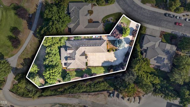 159 Princeville Drive, Eagle Point, OR 97524