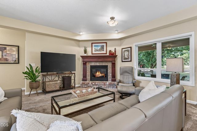 159 Princeville Drive, Eagle Point, OR 97524