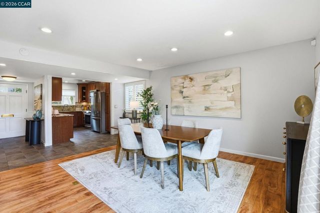 187 Miramonte Dr, Moraga, CA 94556