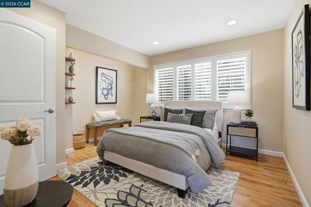 187 Miramonte Dr, Moraga, CA 94556