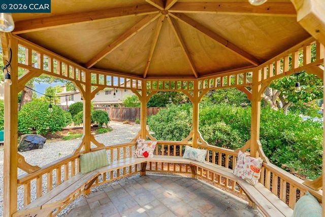 187 Miramonte Dr, Moraga, CA 94556