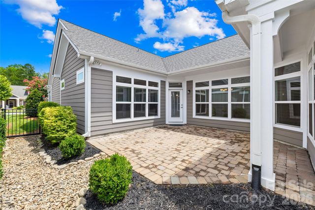 135 Valleymist Lane, Mooresville, NC 28117