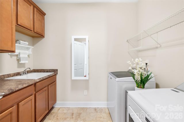 135 Valleymist Lane, Mooresville, NC 28117