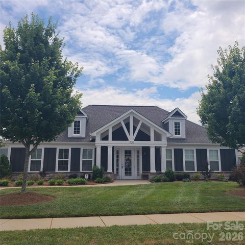 135 Valleymist Lane, Mooresville, NC 28117