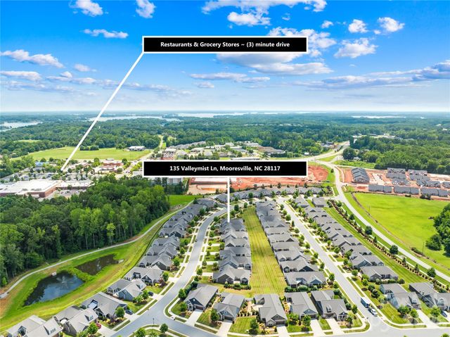 135 Valleymist Lane, Mooresville, NC 28117