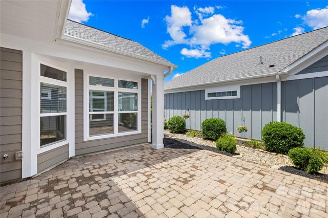 135 Valleymist Lane, Mooresville, NC 28117