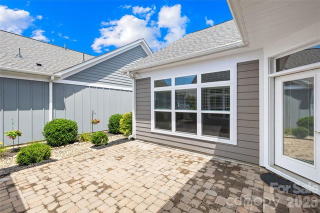 135 Valleymist Lane, Mooresville, NC 28117