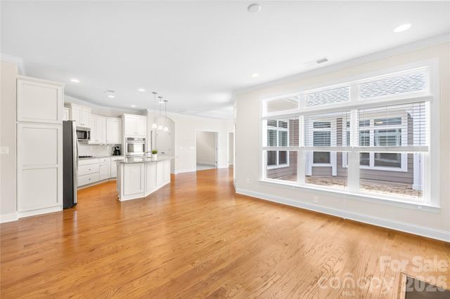 135 Valleymist Lane, Mooresville, NC 28117