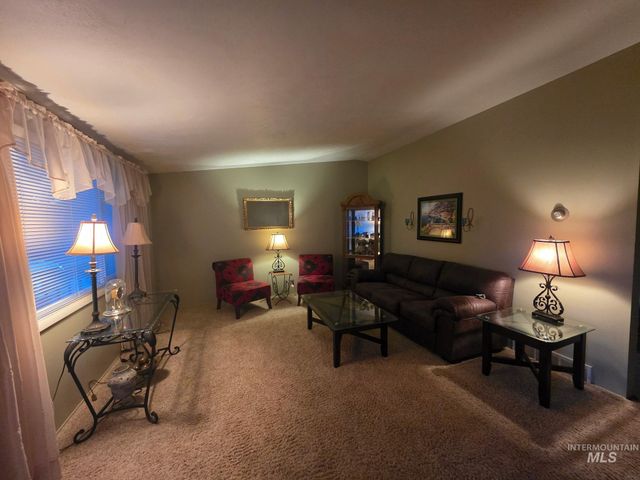 1940 Sherry Drive, Twin Falls, ID 83301
