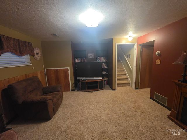 1940 Sherry Drive, Twin Falls, ID 83301