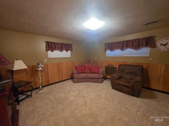 1940 Sherry Drive, Twin Falls, ID 83301