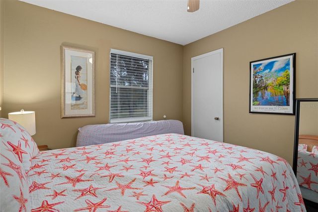 5635 S PARK HILL WAY, Homosassa, FL 34448