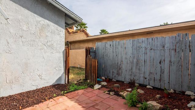 68123 Calle Las Tiendas, Desert Hot Springs, CA 92240