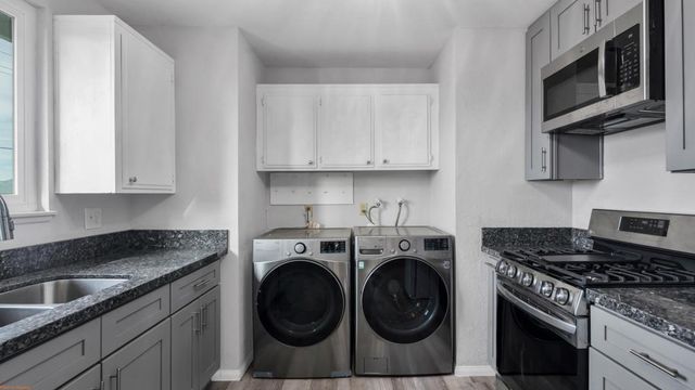 68123 Calle Las Tiendas, Desert Hot Springs, CA 92240