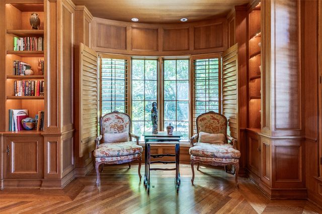 5800 Armstrong Parkway, University Park, TX 75205