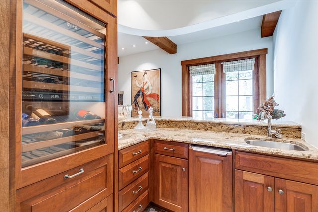 5800 Armstrong Parkway, University Park, TX 75205